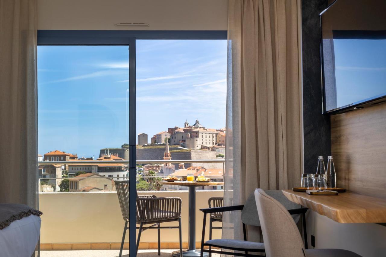 Hotel L'Acquale Calvi  Eksteriør billede