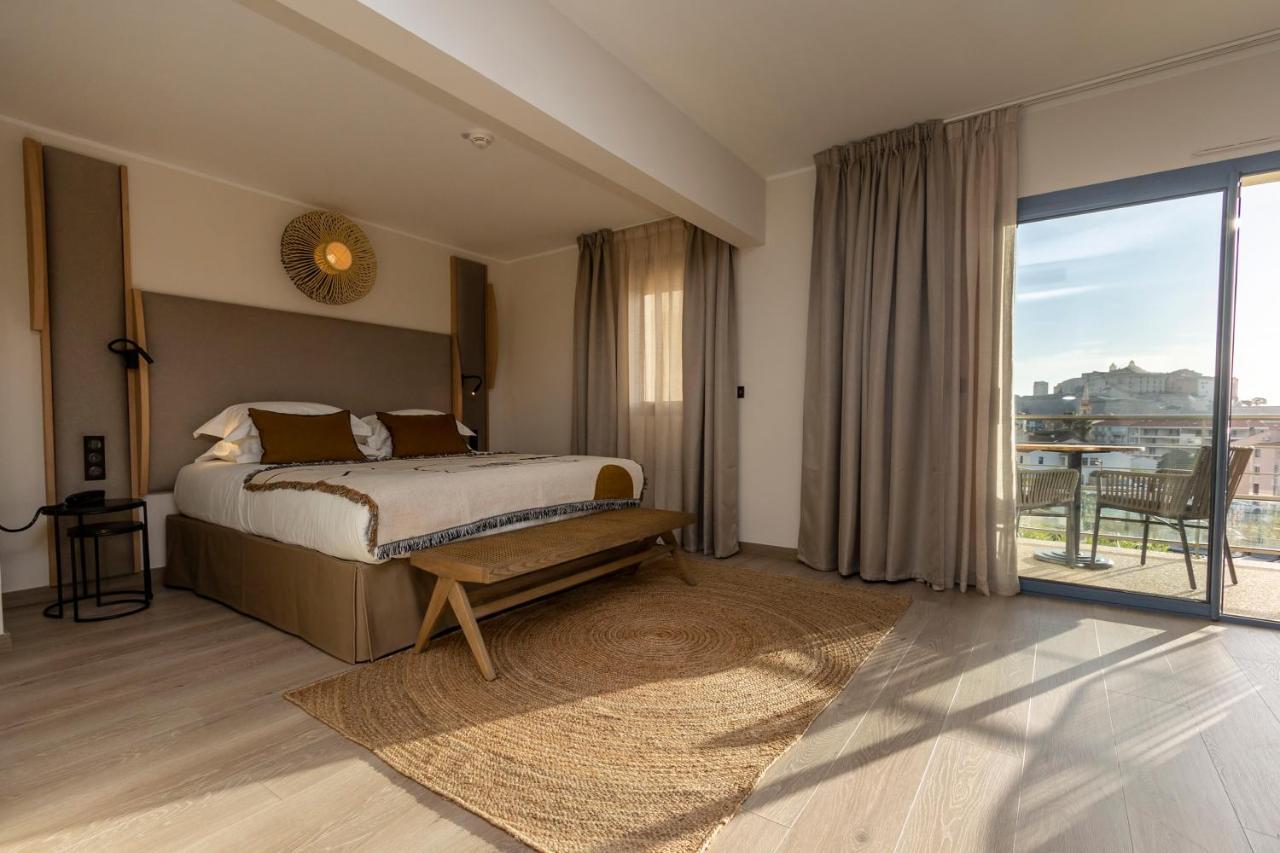 Hotel L'Acquale Calvi  Eksteriør billede