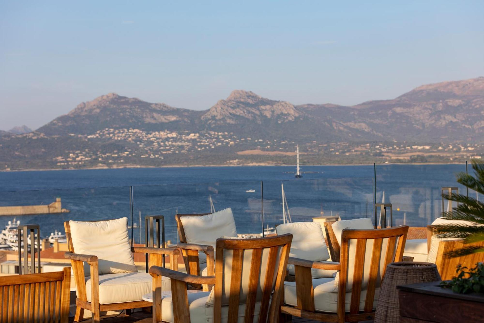 Hotel L'Acquale Calvi  Eksteriør billede